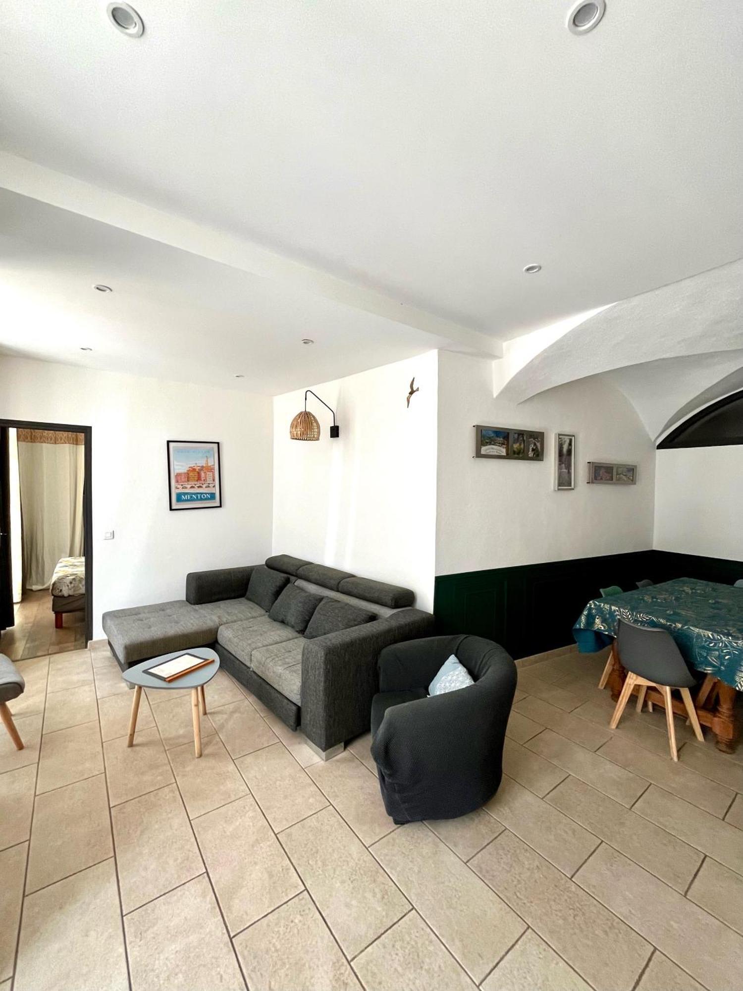 בריי-סור-רויה Appartement Terrasse Vue Lac מראה חיצוני תמונה